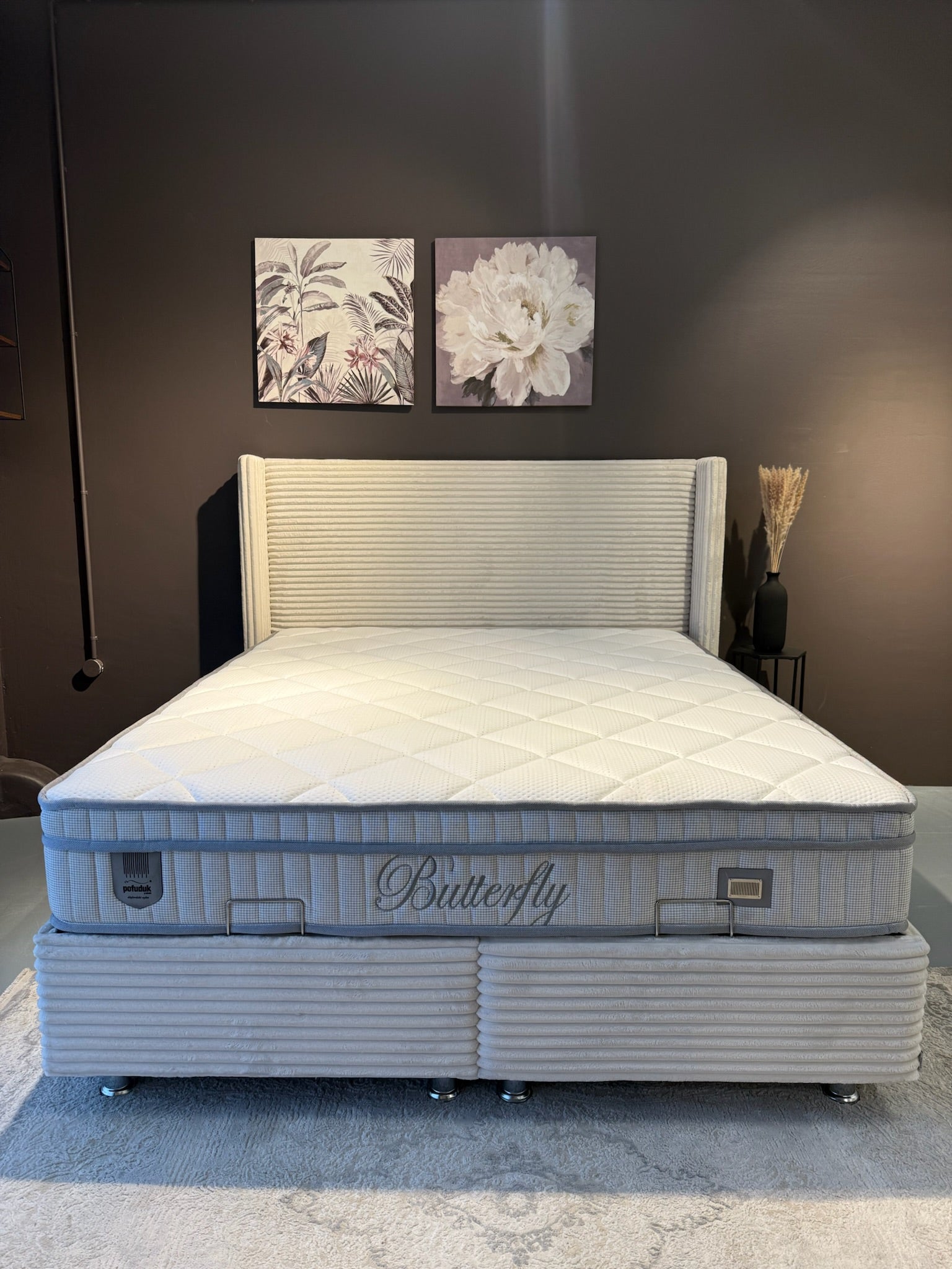 Lit double coffre en Velours – Clara - Möbel Unique