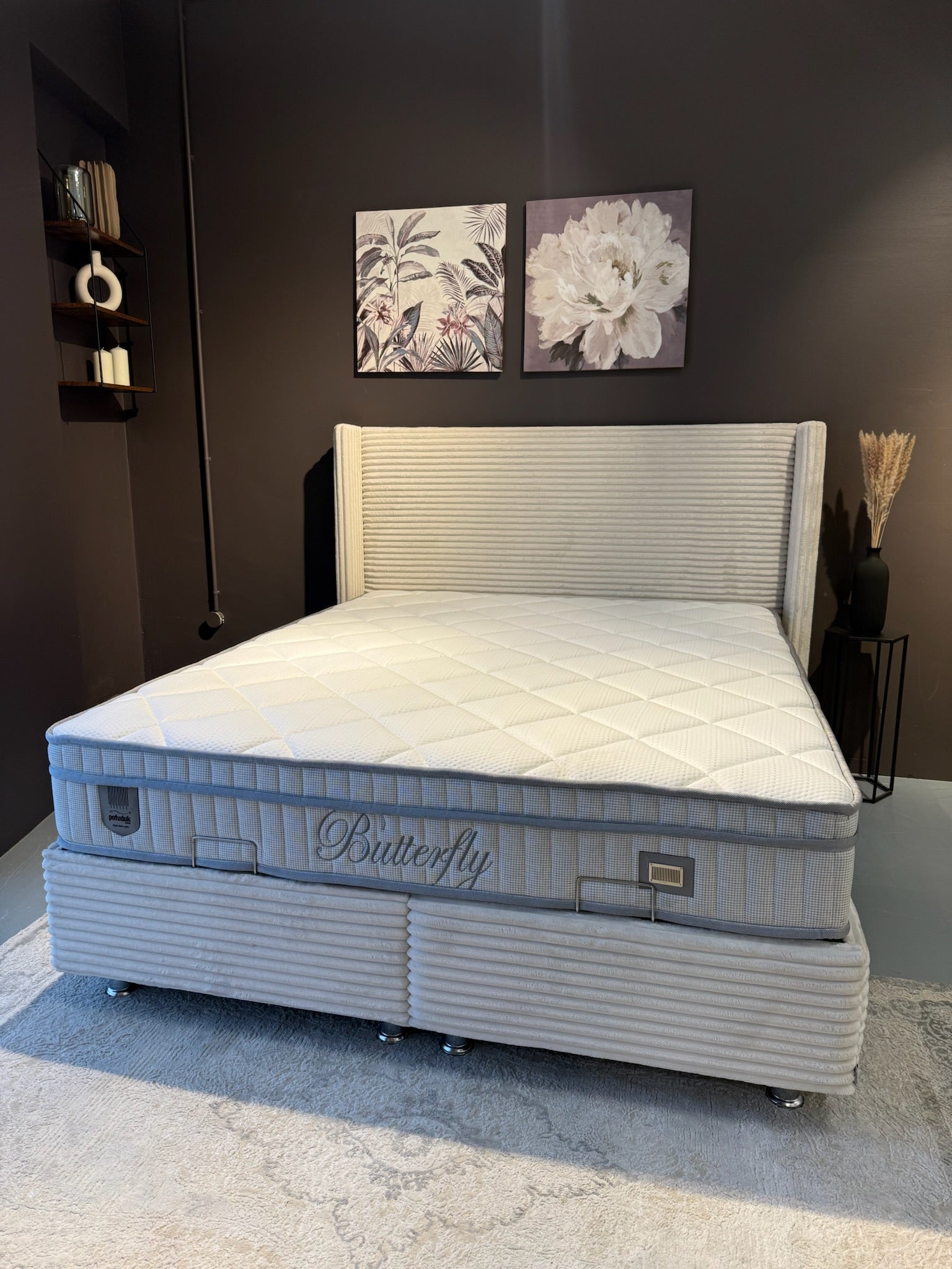 Lit double coffre en Velours – Clara - Möbel Unique